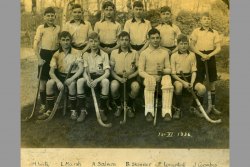 [260] 1936 Hockey 1st XI with names
