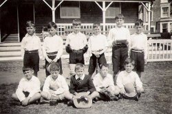 [265] 1939 Junior Cricket Team