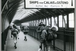 [283] 1964 Scouts leave for France 2